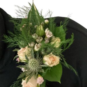 Wedding corsage light pink spray rose